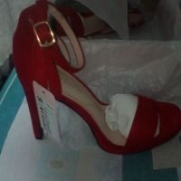Дамски обувки на ток, снимка 4 - Дамски елегантни обувки - 45763237