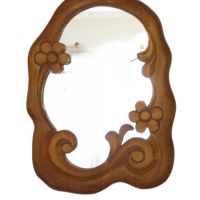 Огледало с дървена рамка/дърворезба, снимка 1 - Декорация за дома - 45314822