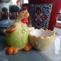 керамична кокошка с кошничка от Италия, снимка 2 - Декорация за дома - 45514986