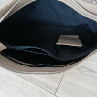 Италианска кожена чанта, снимка 2 - Чанти - 44993220
