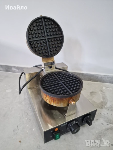 Професионален гофретник с Мощност 1230W, Незалепваща повърхност, снимка 1