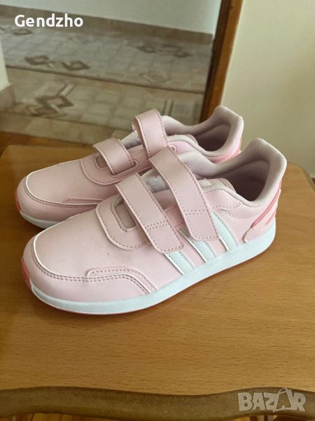 Маратонки Adidas за момиче, снимка 1