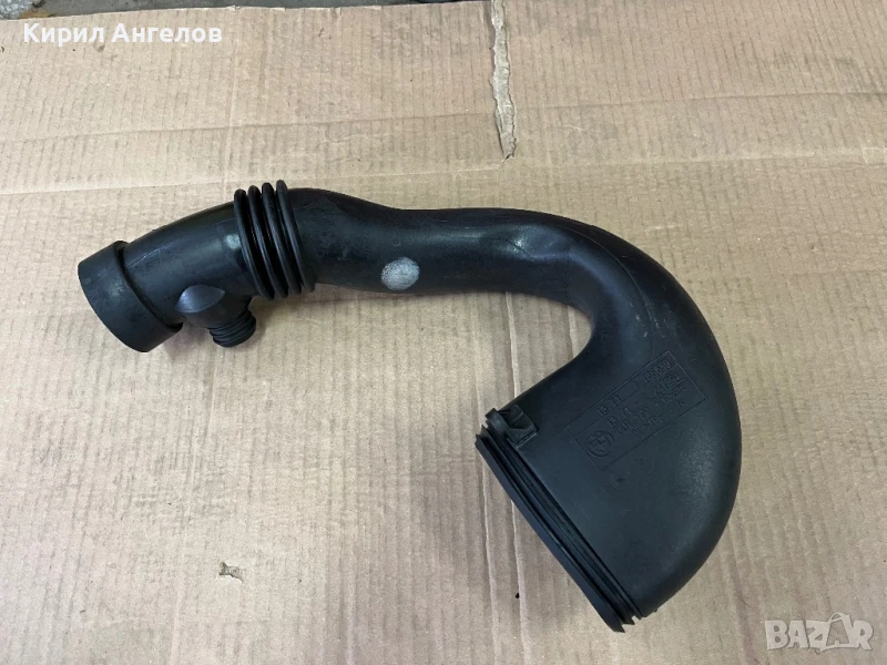 Тръбата към турбото за BMW E46 320D (136 к.с.), снимка 1