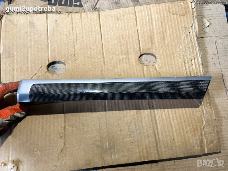 Декоративна Лайсна Карбон 7P5867419 Porsche Cayenne 3.0D 92A/EG22/2012, снимка 1