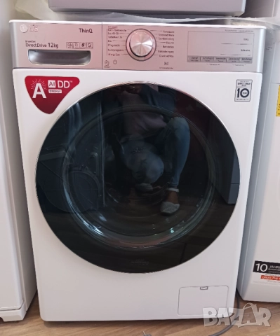 Инверторна пералня  LG DirectDrive  - с пара, 12 кг 