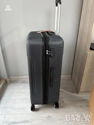 Куфар American Tourister L 78см, снимка 3 - Куфари - 49493168