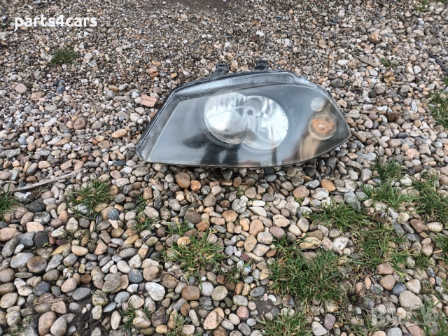 ляв фар за сеат ибиза едносекционен SEAT IBIZA