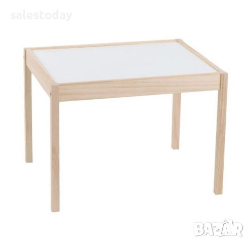 Дървена детска маса