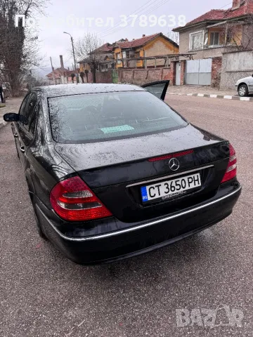 Mercedes Benz E 220 2.2 Diesel 2006, снимка 5 - Автомобили и джипове - 48878512