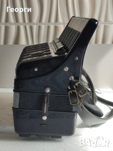 Продавам акордеон Велтмайстер Кантус 5 120 баса, снимка 11 - Акордеони - 54131350