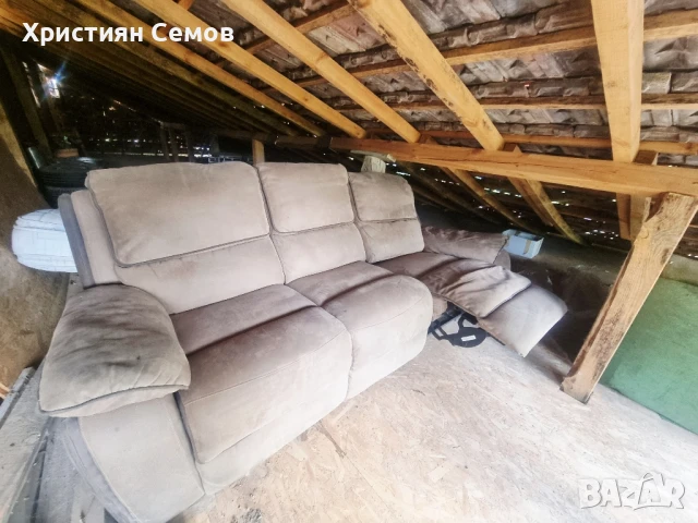 Запазен диван с функция шезлонг