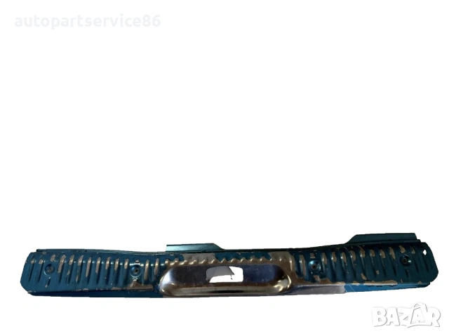 Задна хромирана декоративна лайсна на багажник за Peugeot 407 2.2 HDI (2007) 61297301