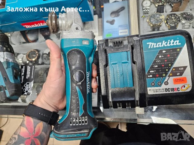 Ъглошлайф акумулаторен 18V Li-ion, MAKITA DGA452, снимка 3 - Други инструменти - 47396476