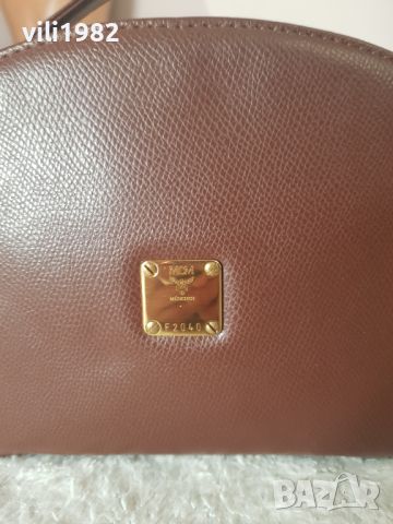 Оригинална Дамска чанта MCM Естествена кожа, снимка 3 - Чанти - 45334388