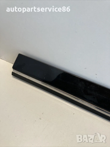 Лайсна за облицовка на предна лява врата за Mercedes B Class W245 B170 (2008) A1696983562, снимка 3 - Части - 53860435