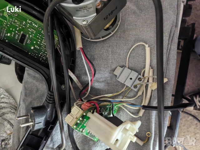 Части за хлебопекарна Silver Crest(силвър крест) , снимка 4 - Хлебопекарни - 51891860