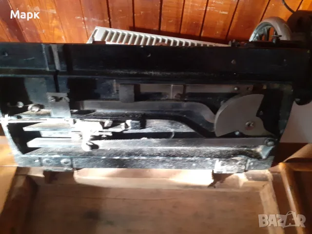 Рядък модел ретро шевна машина, снимка 4 - Други машини и части - 49969255