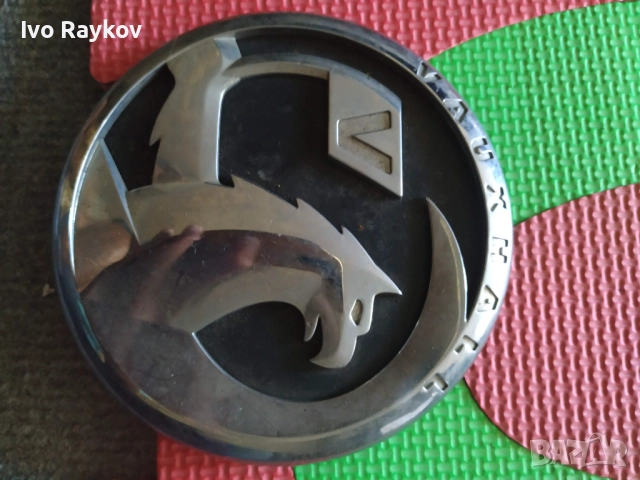 Предна емблема за Vauxhall , Opel, снимка 2 - Части - 51465551