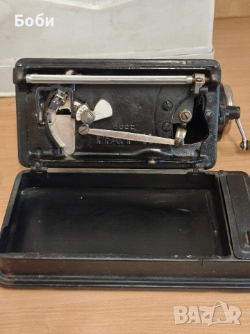 Стара шевна машина Pfaff , снимка 3 - Антикварни и старинни предмети - 53834882