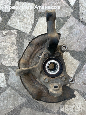 Шенкел главина преден ляв за Тойота версо. 2009-2018г, снимка 3 - Части - 54138910