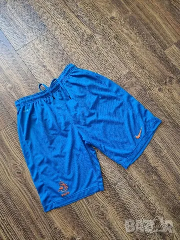 Страхотни мъжки къси шорти NIKE размер M, снимка 2 - Къси панталони - 50367954