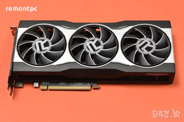 Видео карта AMD Radeon RX 6800 16GB Midnight Black Founder’s Edition, снимка 8 - Видеокарти - 54252286