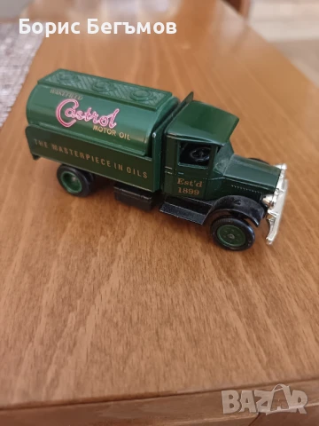 Метално камионче Tanker Castrol 