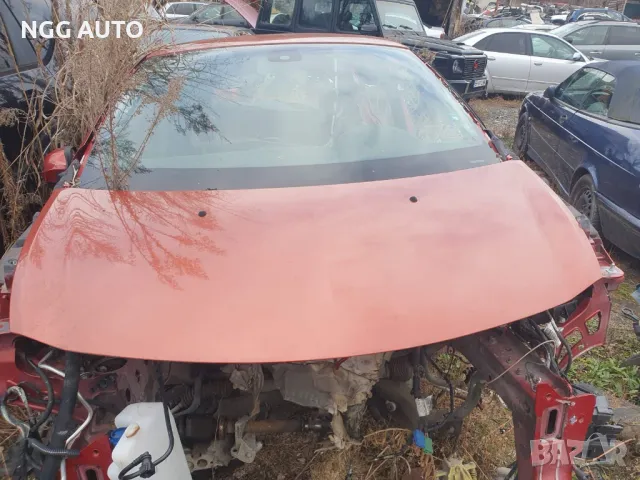 Преден капак за Renault Clio III, 7751476113, Рено Клио 3