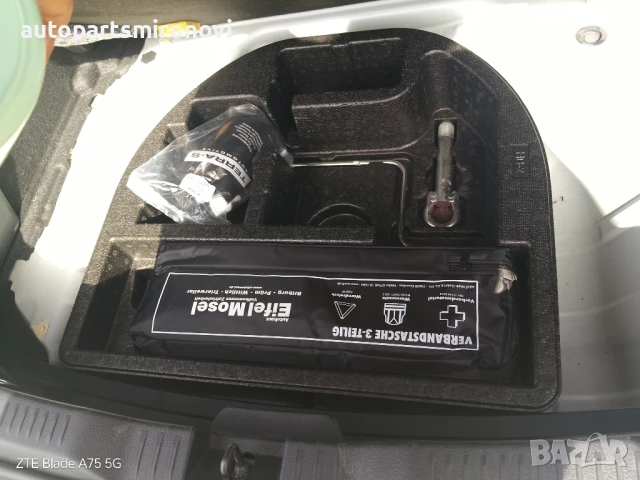 Аурис 2013 дизел НА ЧАСТИ, снимка 9 - Автомобили и джипове - 51159518