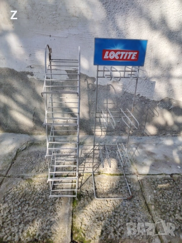 Комплект метални стелажи