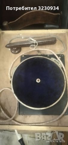 стари грамофони и иглички и две ролки за магнетофон., снимка 2 - Грамофони - 45304516