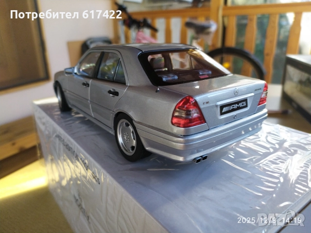 1:18 Метален модел на MERCEDES BENZ-C-CLASS C36 AMG (W202) Norev, снимка 2 - Колекции - 52708697