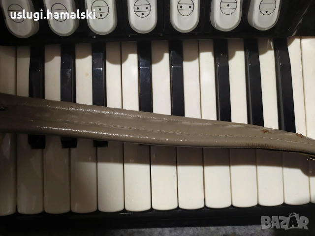 Акордеон Hohner 120 баса, снимка 4 - Акордеони - 53606464