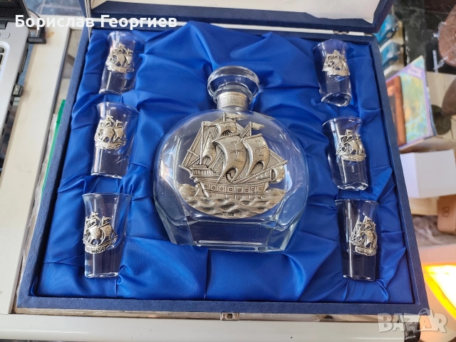 Гарафа за ракия + 6 чаши с кораб, Freitas & Dores Португалия 