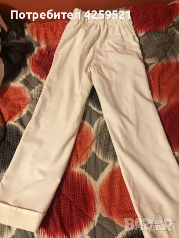 Бял панталон на Бершка, снимка 3 - Панталони - 52486050