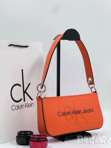 дамски чанти Calvin Klein , снимка 5 - Чанти - 46877375