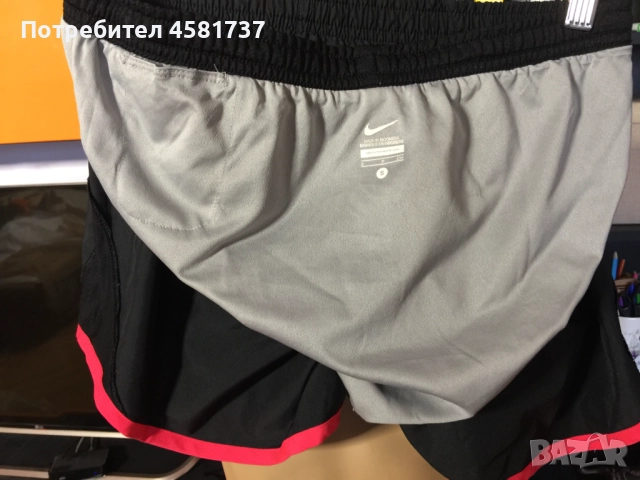 Дамски шорти Nike, размер S, снимка 11 - Спортни екипи - 51742561