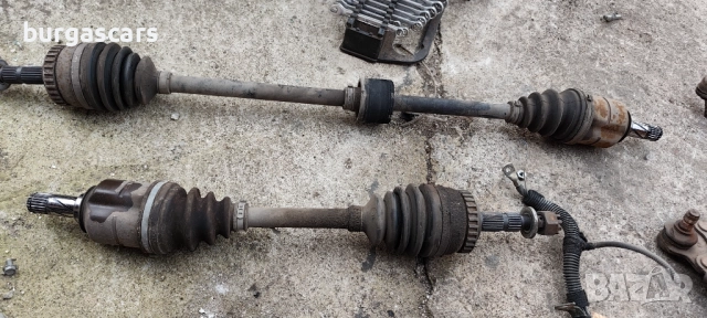 Полуоска къса дълга лява дясна Opel Meriva 1.4-90к.с. - 80лв