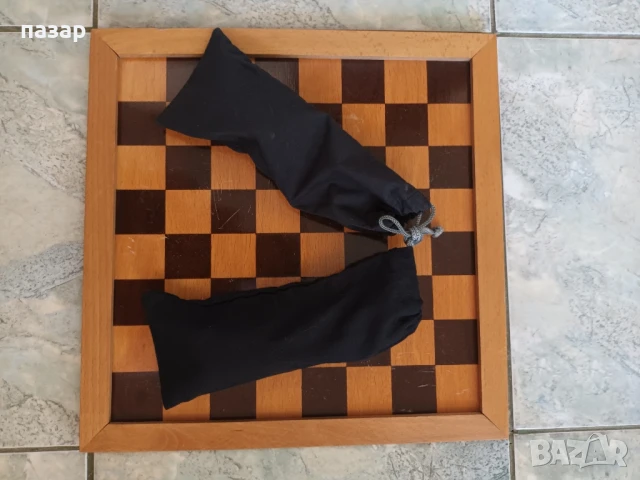шах дъска със струговани дървени фигури, снимка 3 - Антикварни и старинни предмети - 50836936
