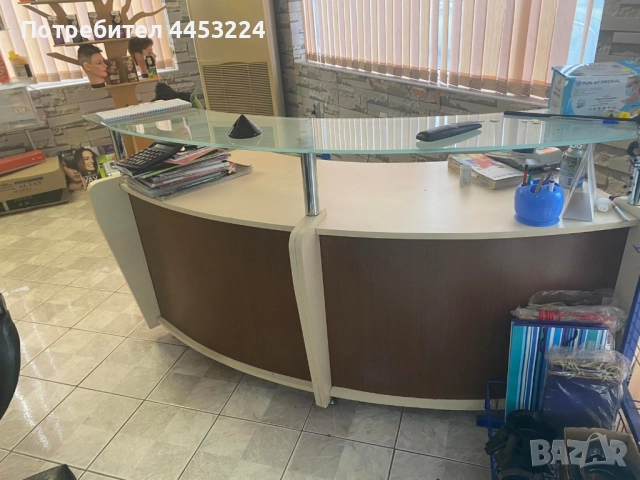 Рецепция, Бюро , Каса за салон,офис и др.