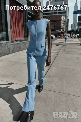 Костюм на Zara - нов с етикет - размер S