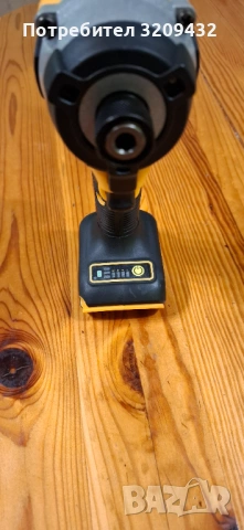 Нов Dewalt Dcf850 impact wrench, снимка 5 - Винтоверти - 53597910