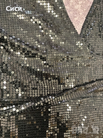 Черна паетена рокля, снимка 2 - Рокли - 52902386