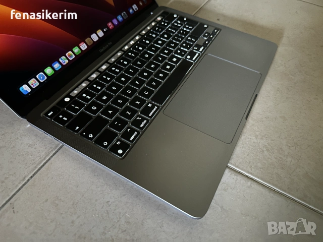 13.3' Apple MacBook Pro M1 2020 Space Grey 16GB RAM/256 GB SSD - Батерия 14ч., снимка 5 - Лаптопи за работа - 53369170