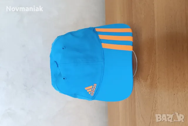 Adidas®-Много Запазена , снимка 2 - Шапки - 47126122