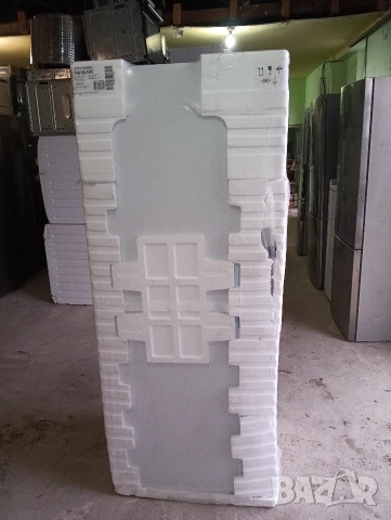 Чисто нов вертикален фризер Gorenje No Frost 2 години гаранция!, снимка 4 - Фризери - 53104103