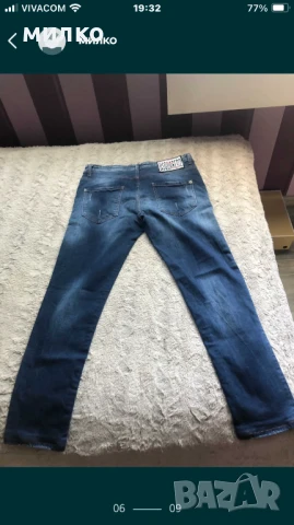 Оригинални Дамски Дънки DSQUARED2 размер 48, снимка 6 - Дънки - 50779300