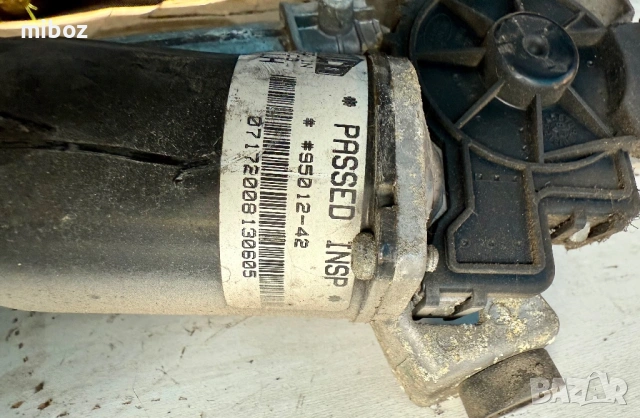 Механизъм с моторче чистачки Land Rover Range Rover sport L320, снимка 3 - Части - 53850447