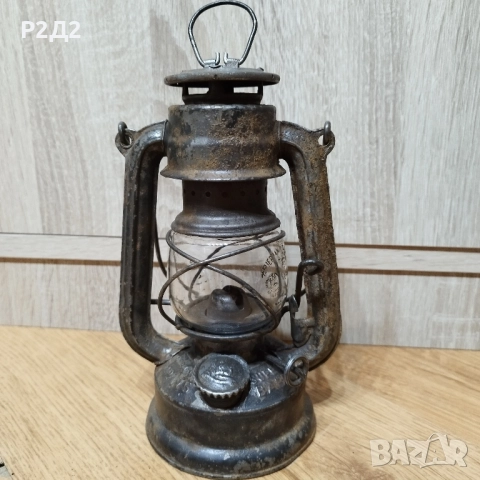стар малък газов фенер 
