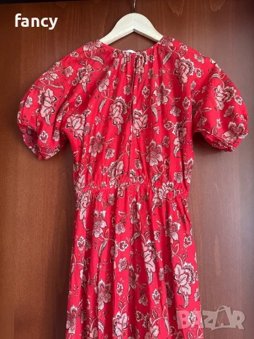 Дълга червена лятна рокля